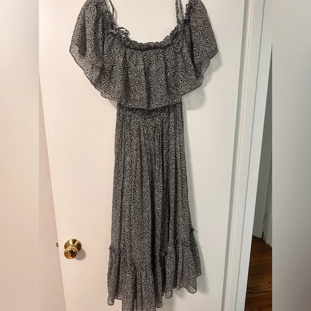 Vintage British flowy dress - Picture 3 of 3